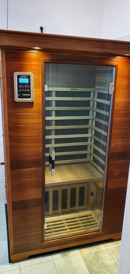 Venusz Apartman Черкесёлё Экстерьер фото